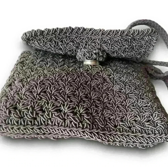 Vtg Gap Crochet Knitted Crossbody Mini Purse Tote Snap Closure Flap Woven Grey - Picture 9 of 11
